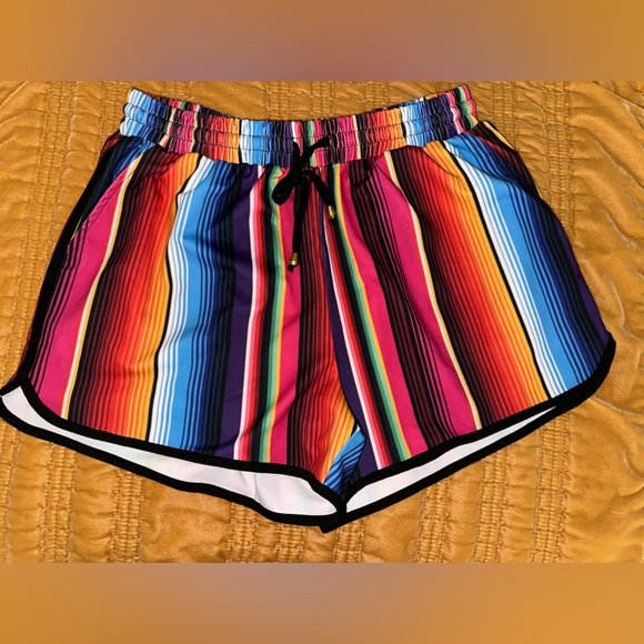 Serape Drawstring Everyday Shorts - Picture 4 of 5